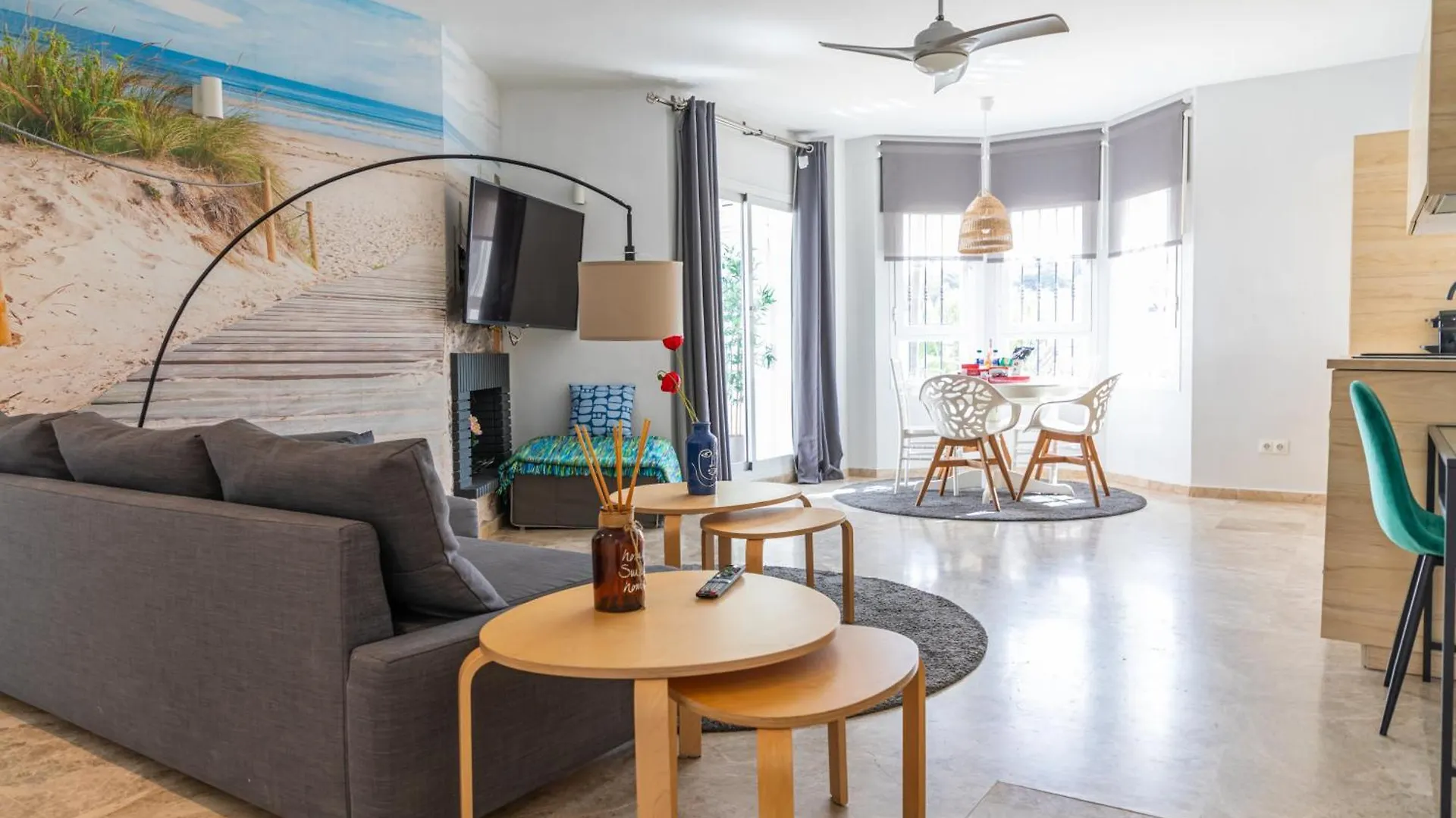 Apartment Ab Properties: Golden Mile Penthouse with Pool Near Puerto Banus Marbella