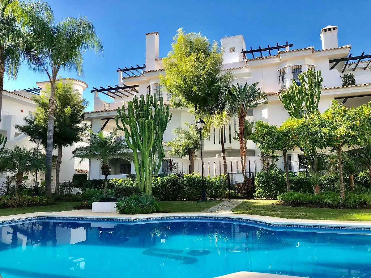 Ab Properties: Golden Mile Penthouse with Pool Near Puerto Banus Marbella 0*,
