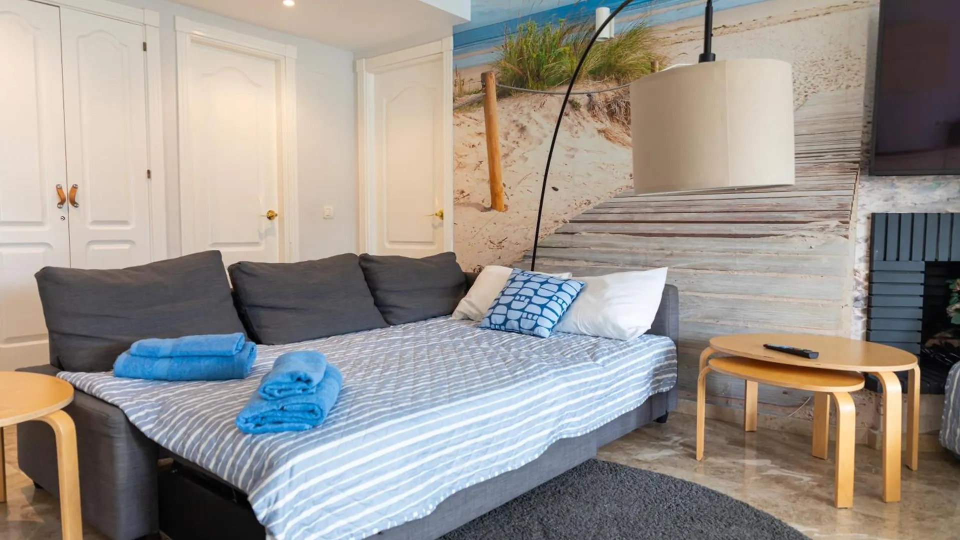 Ab Properties: Golden Mile Penthouse with Pool Near Puerto Banus Marbella 0*,  Spain