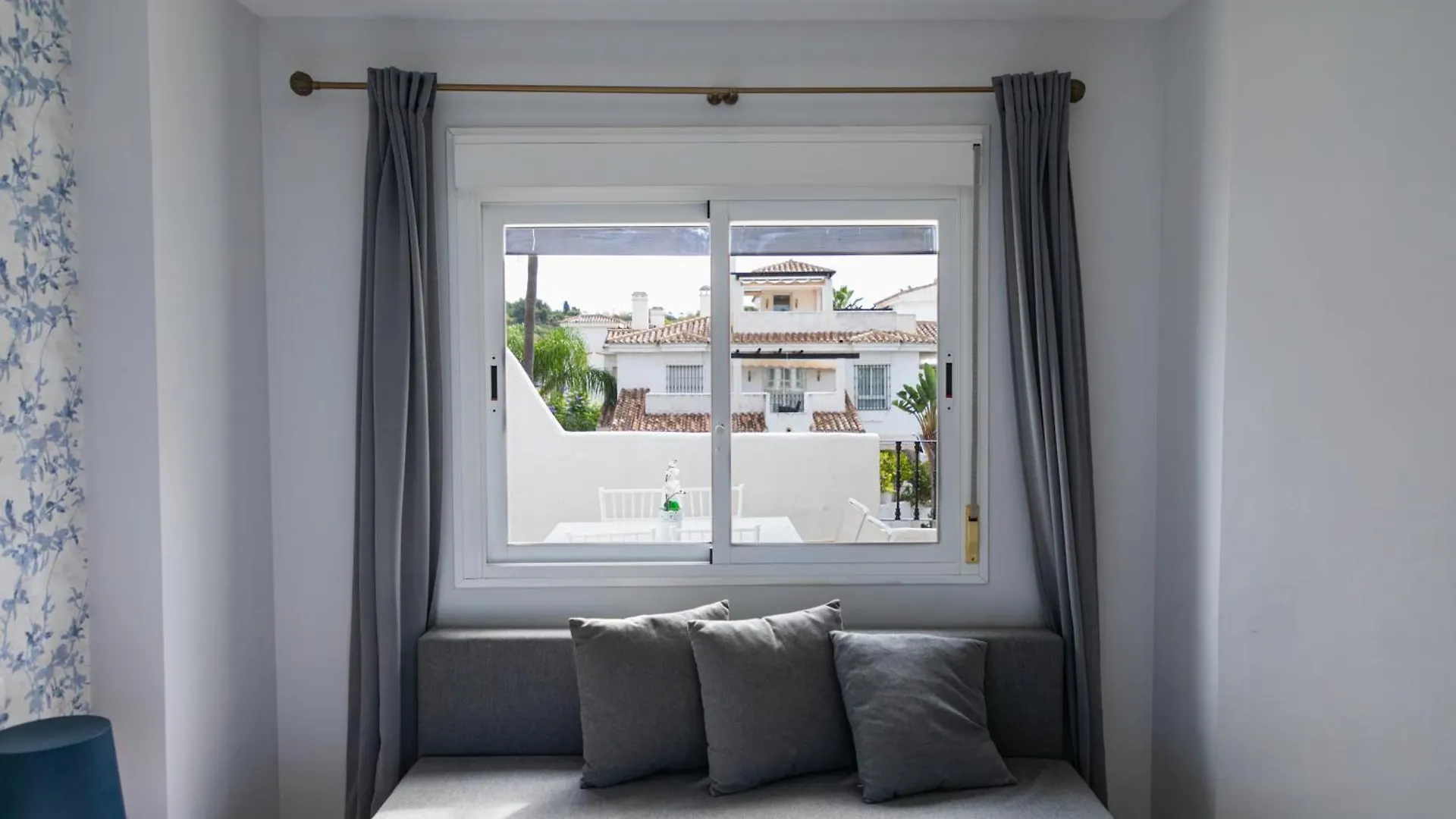 Ab Properties: Golden Mile Penthouse with Pool Near Puerto Banus Marbella 0*,  Spain